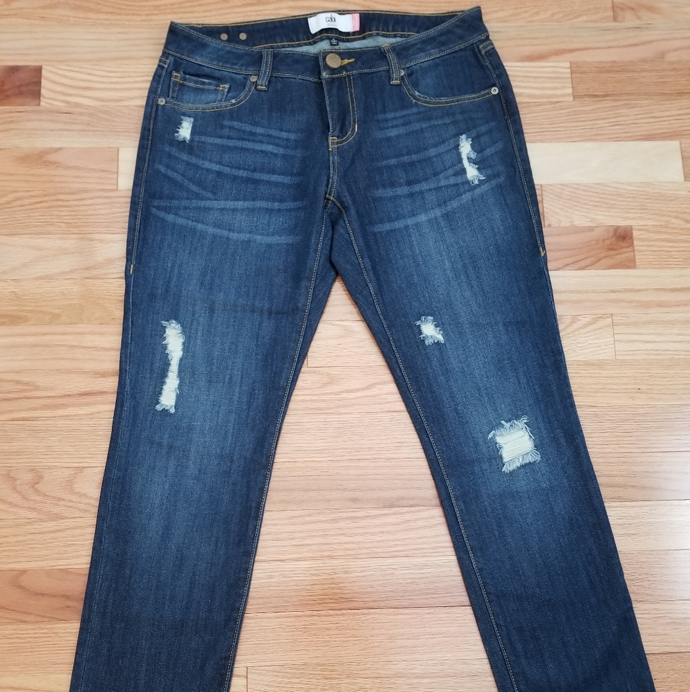 Cabi slim boyfriend cut jeans size 4 style #3045